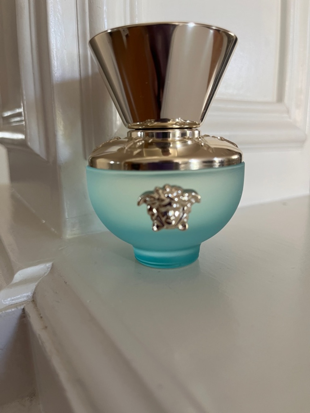 Versace Dylan Turquoise Pour Femme Eau De Toilette